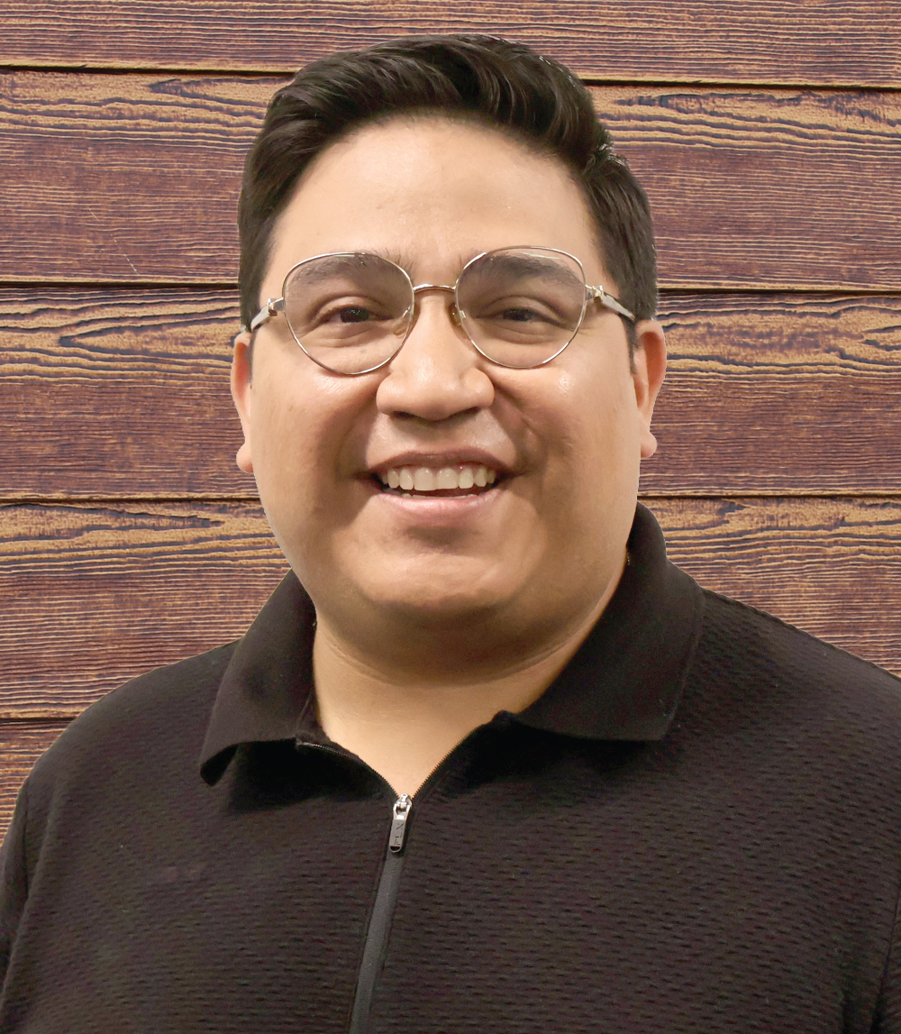 Staff member Adam Lopez from ID_babd56