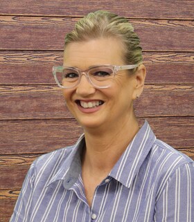 Staff member Kristine Ralstin from ID_58f297