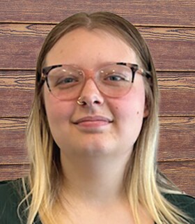 Staff member Ashlynn Dawson from ID_b004b3
