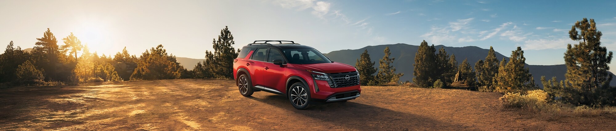2025 Nissan Pathfinder vs 2025 Ford Explorer Comparison information page