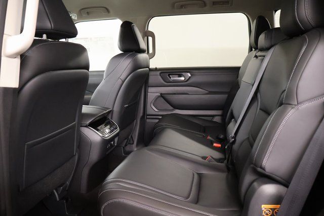 2026 Nissan Armada SV - Photo 26