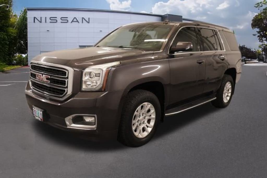 Used 2017 GMC Yukon SLE SUV