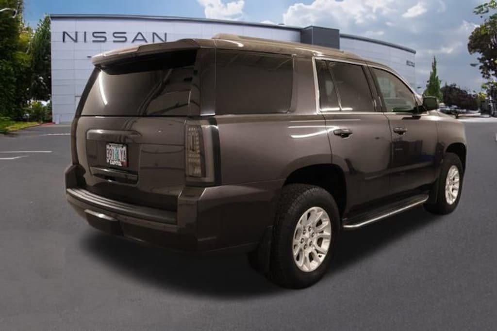 Used 2017 GMC Yukon SLE SUV