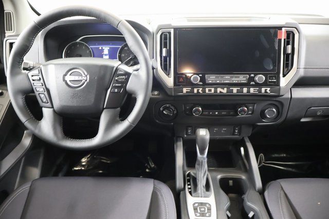2026 Nissan Frontier SV - Photo 13