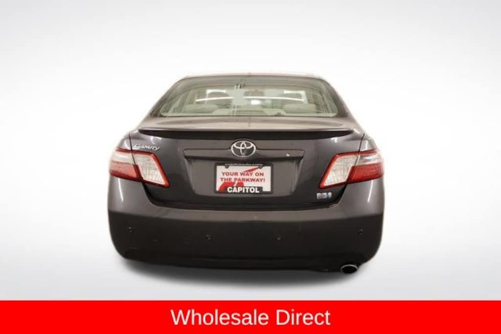 Used 2007 Toyota Camry Hybrid Base Sedan