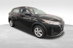 2025 Nissan Kicks Play S SUV