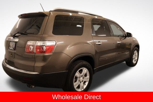 2008 Gmc Acadia SLE photo 2