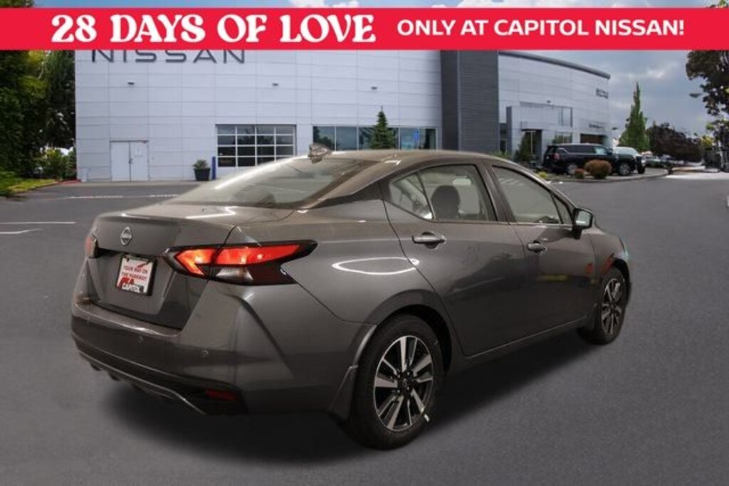 New 2025 Nissan Versa 1.6 SV Sedan