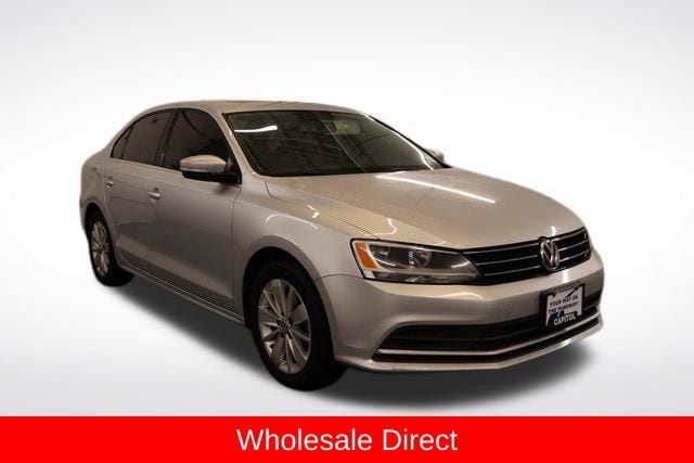 2015 Volkswagen Jetta SE's photo
