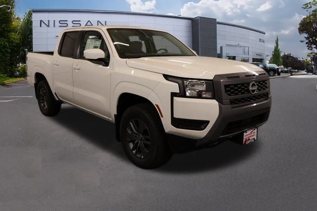 2025 Nissan Frontier SV Crew Cab 4X4 SWB's photo