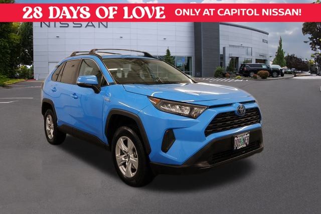 2019 Toyota RAV4 LE