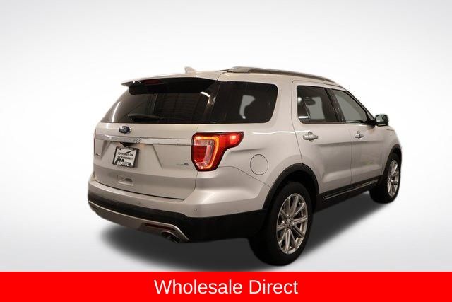 2016 Ford Explorer Limited photo 2
