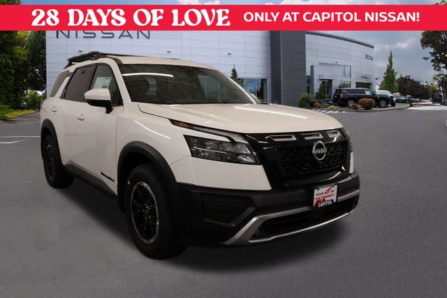 2025 Nissan Pathfinder SUV 