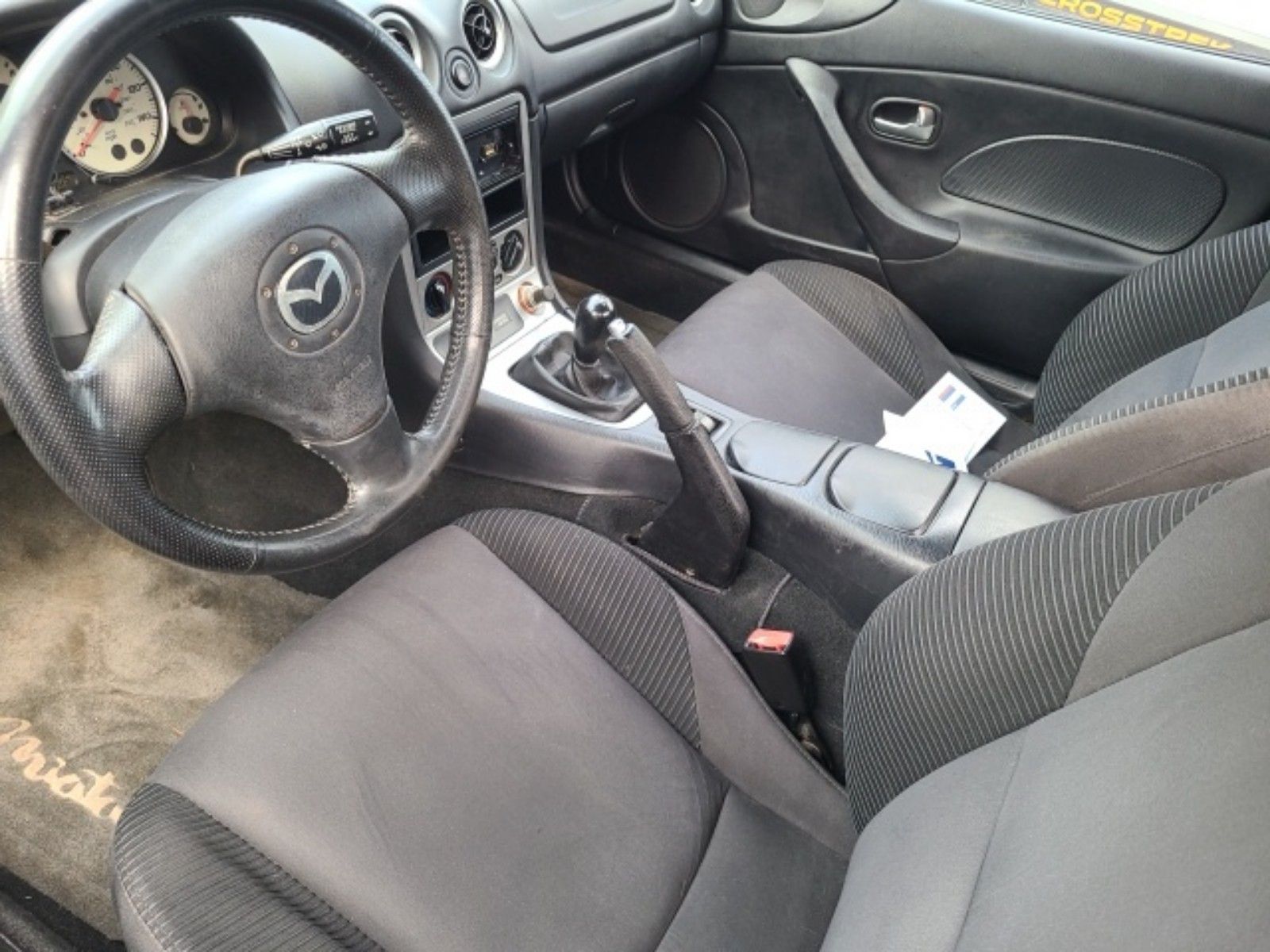 2005 Mazda MX-5 Miata Miata photo 3