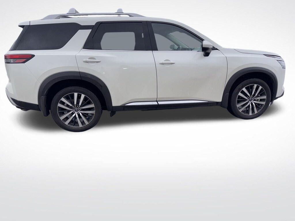 Used 2023 Nissan Pathfinder Platinum SUV