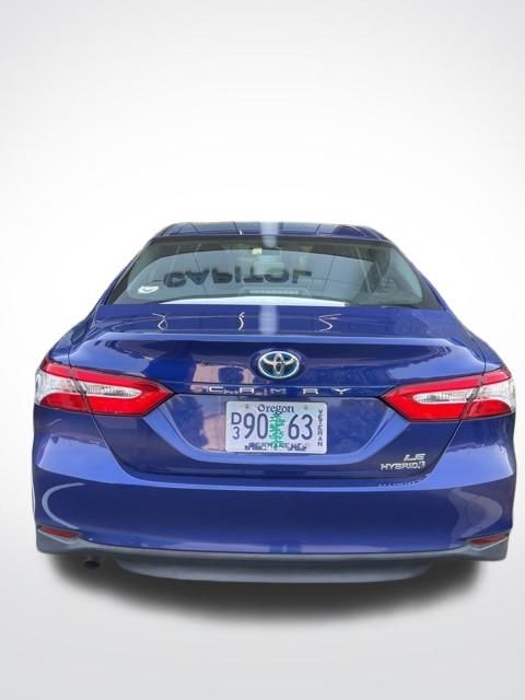2018 Toyota Camry Hybrid LE photo 4