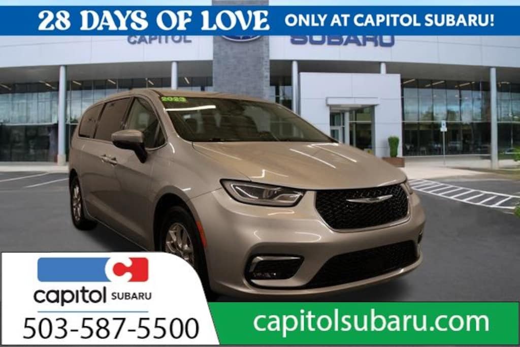 Used 2023 Chrysler Pacifica Touring L Van Passenger Van