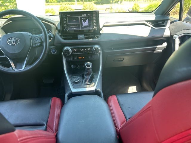 Used 2022 Toyota RAV4 SE with VIN JTMAB3FV5ND102414 for sale in Salem, OR