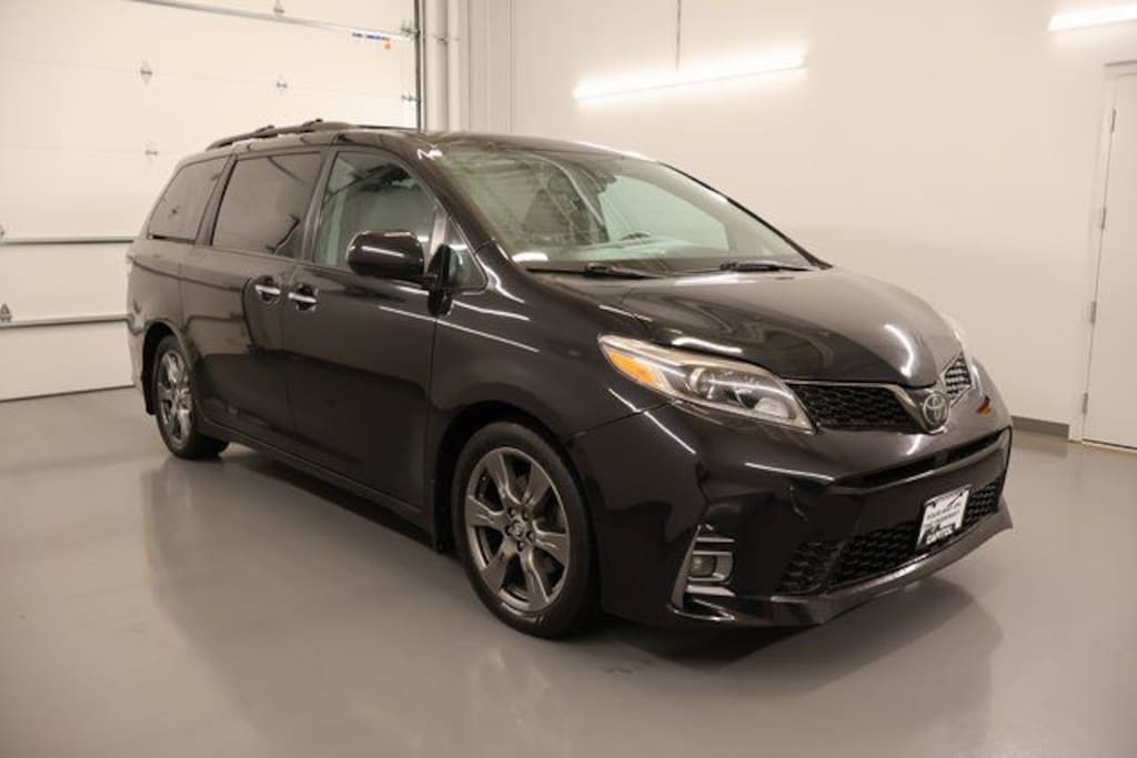 Used 2019 Toyota Sienna SE 8 Passenger Van