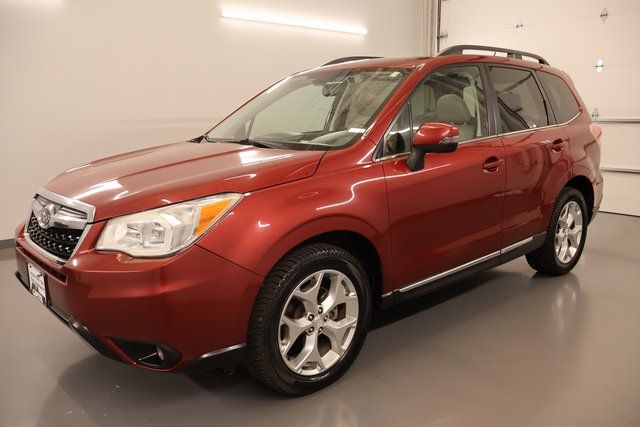 2015 Subaru Forester 2.5i Touring photo 4