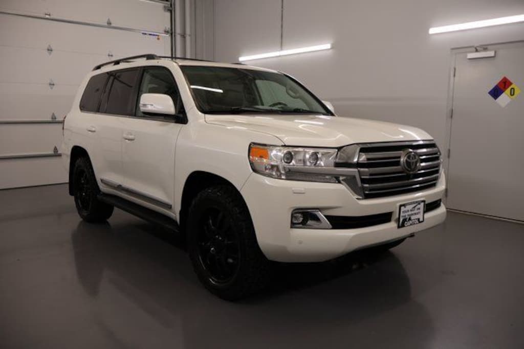Used 2016 Toyota Land Cruiser V8 SUV