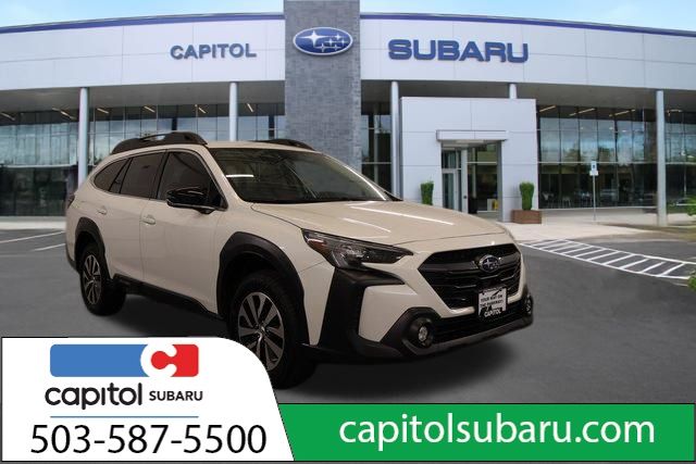 2025 Subaru Outback Premium's photo