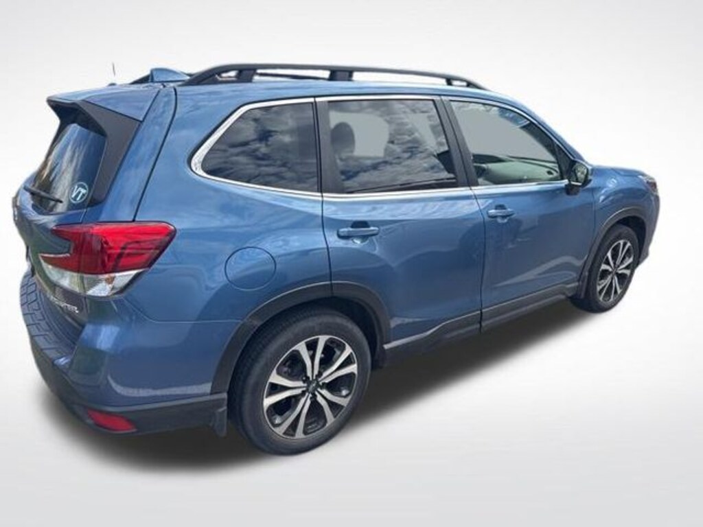 Used 2023 Subaru Forester Limited SUV