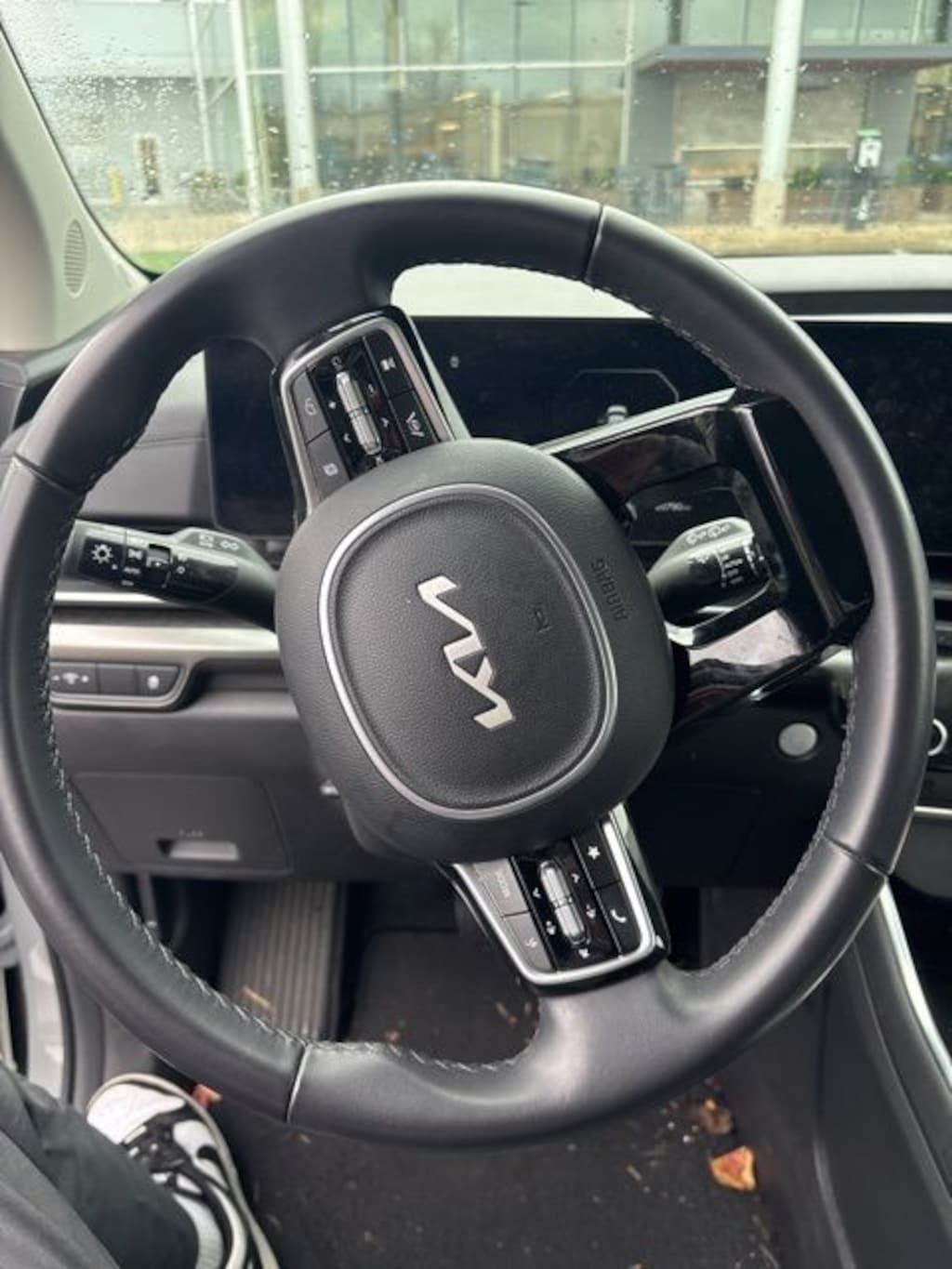 Used 2025 Kia Carnival SX Van Passenger Van