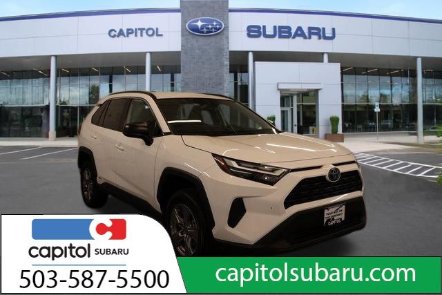 2024 Toyota RAV4 Hybrid LE AWD's photo