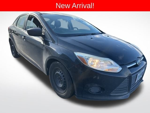 2014 Ford Focus S's photo
