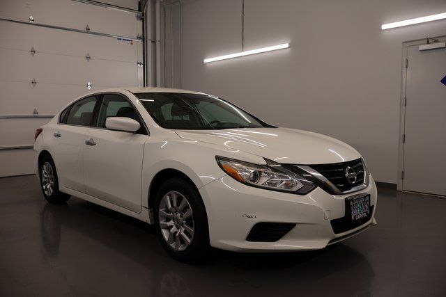 2016 Nissan Altima S