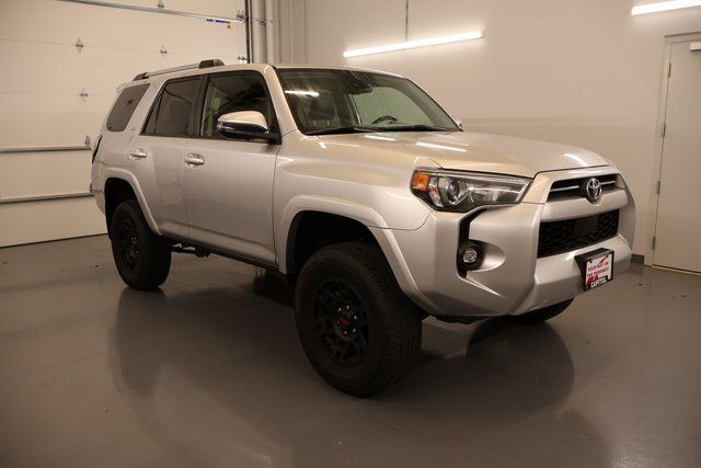 2021 Toyota 4Runner SR5 Premium's photo