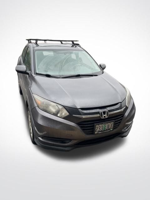 2016 Honda HR-V LX photo 2