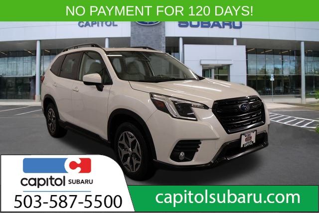 2022 Subaru Forester Premium's photo