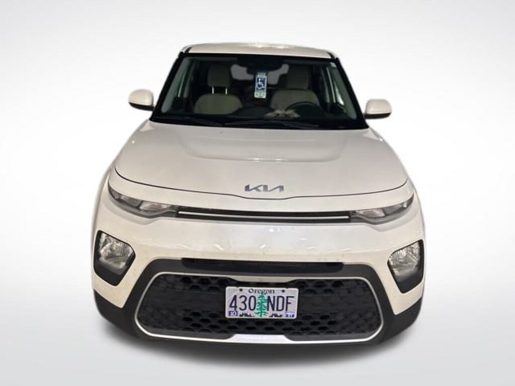 Used 2022 Kia Soul LX Hatchback