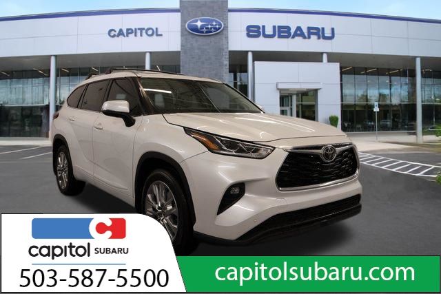 2023 Toyota Highlander SUV 