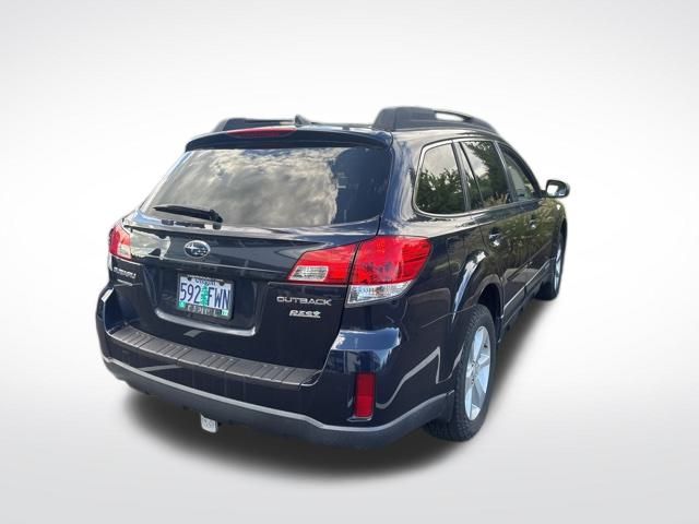 2014 Subaru Outback 2.5i Premium photo 4