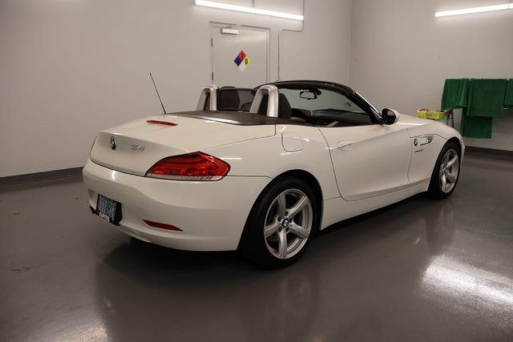 Used 2014 BMW Z4 sDrive28i Convertible