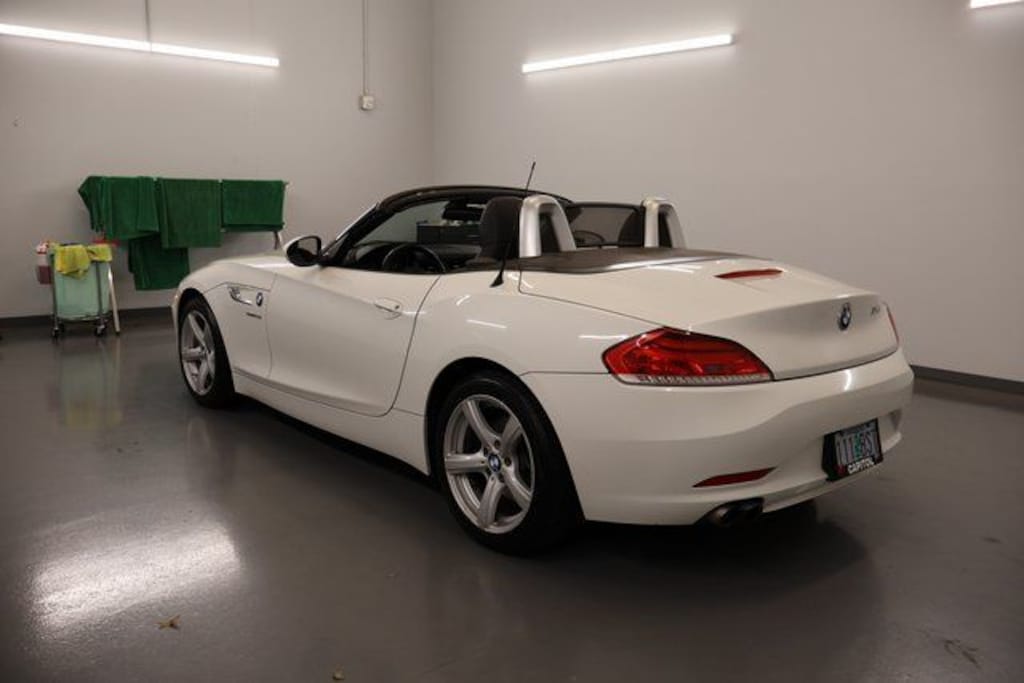 Used 2014 BMW Z4 sDrive28i Convertible