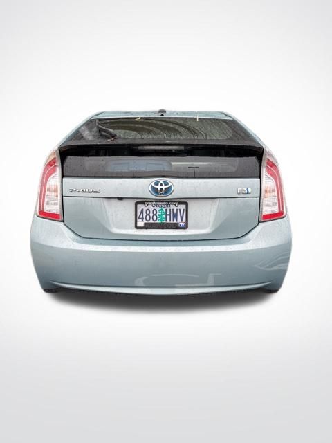 2015 Toyota Prius Five photo 4