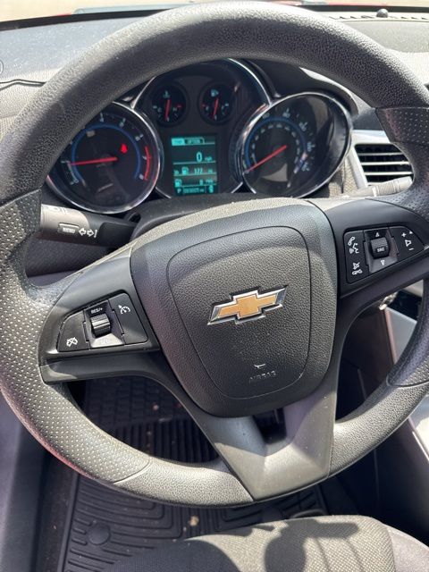 Used 2015 Chevrolet Cruze 1LT with VIN 1G1PC5SB4F7157296 for sale in Salem, OR