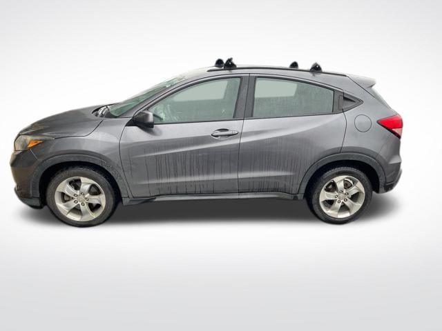 2016 Honda HR-V LX photo 4