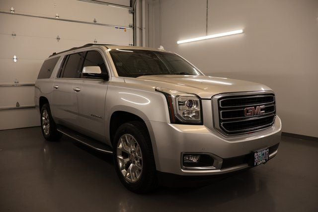 2015 GMC Yukon 4WD SLT's photo