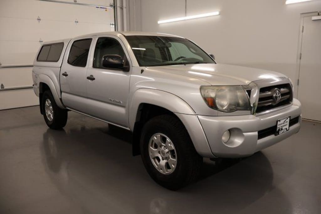 Used 2009 Toyota Tacoma Base V6 Truck Double-Cab