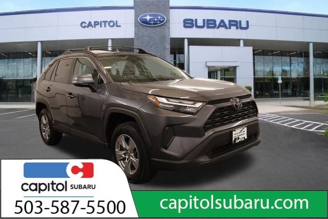2024 Toyota RAV4 XLE AWD's photo