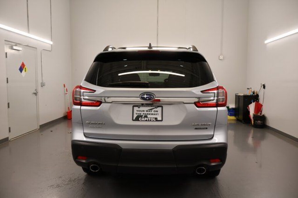 Used 2024 Subaru Ascent Touring 7-Passenger SUV