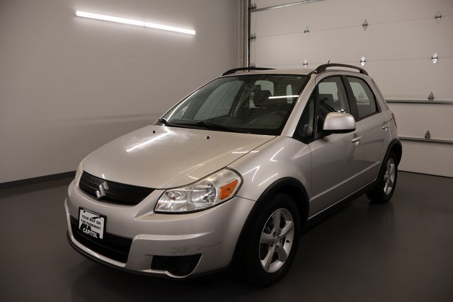 Used 2008 Suzuki SX4 Crossover Base with VIN JS2YB413585112374 for sale in Salem, OR