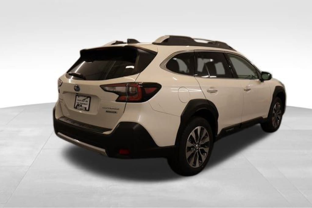 New 2025 Subaru Outback Touring SUV