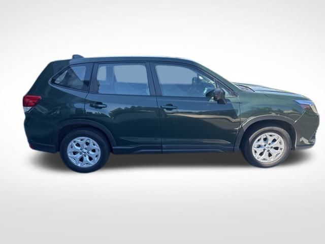 2023 Subaru Forester Base photo 4