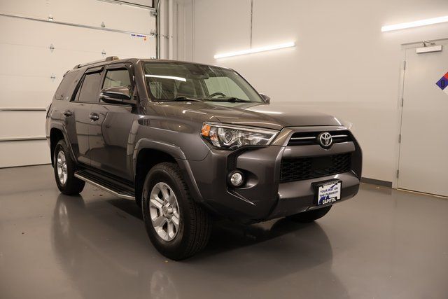 2020 Toyota 4Runner SR5 Premium's photo